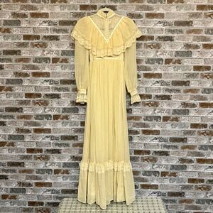 Vintage Gunnesax Cottage Wedding Dress Cream Lace Long Sleeve XS‎